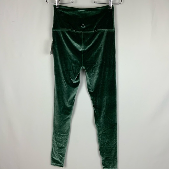NWT Beyond Yoga Velvet Motion High Waisted Leggings - Picture 11 of 16